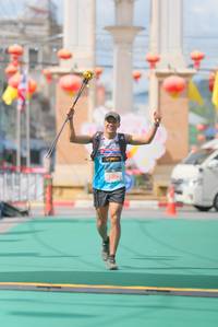 BIB: 5006
                            <button type="button" onclick="openModal(21762336)" class="btn btn-primary btn-sm float-right btn-popup" data-toggle="modal" data-target=".modal-high-quality">
                        <i class="fas fa-shopping-cart"></i> Add to Cart
                    </button>
                                            <button type="button" onclick="isThisMe(21762336, true)" class="btn btn-success btn-sm float-right btn-popup btn-isme hidden" data-toggle="tooltip" data-placement="bottom" title="นี่คือรูปของคุณใช่ไหม คลิกที่นี่เพื่อเอาเข้าอัลบั้ม">
                        <i class="fas fa-plus"></i> Add to album
                    </button>
                    <button type="button" onclick="isThisMe(21762336, false)" class="btn btn-warning btn-sm float-right btn-popup btn-isnotme hidden">
                        <i class="fas fa-ban"></i> Remove from album
                    </button>